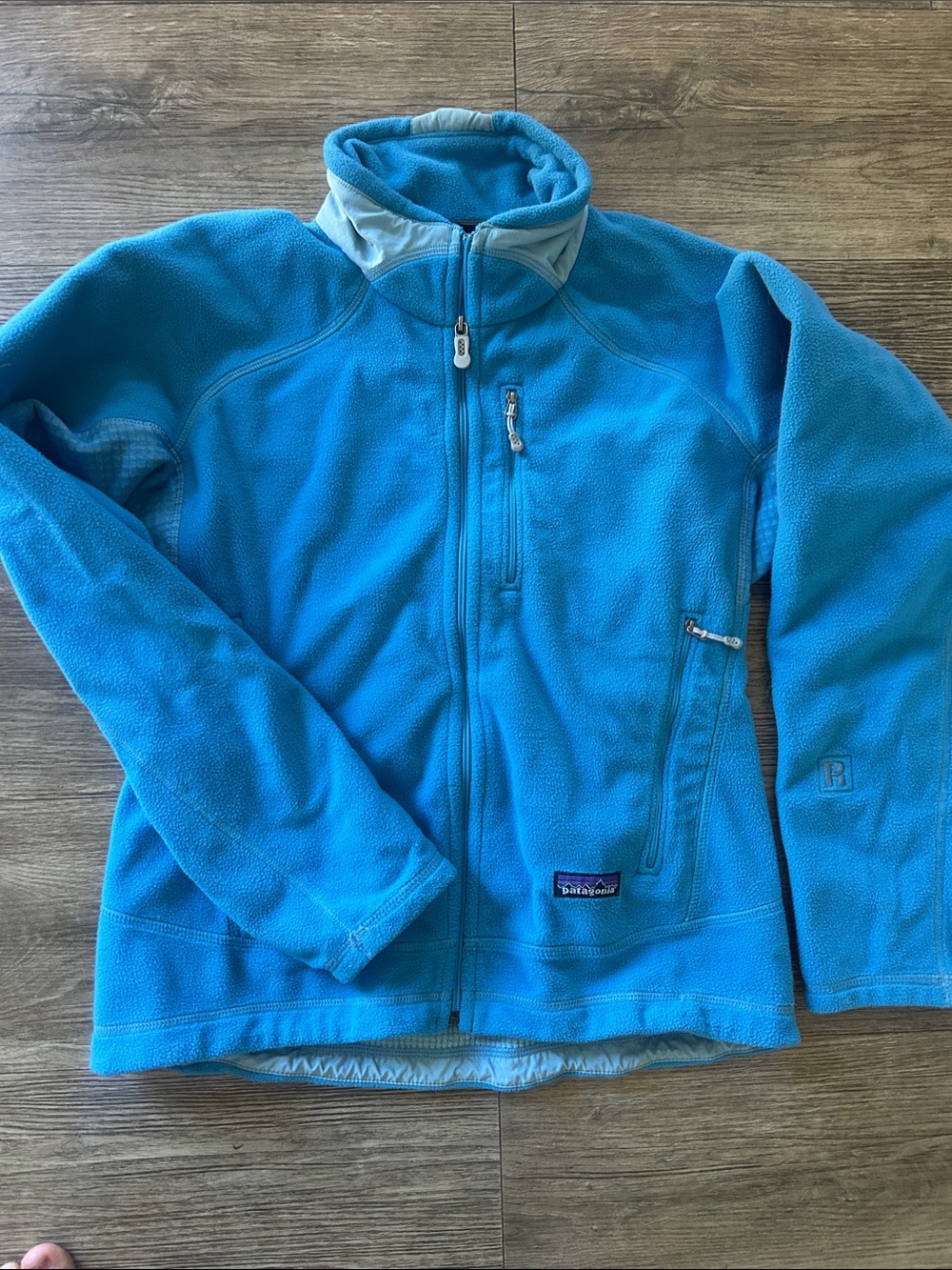 Women Patagonia R1 Fleece Wind breaker Jacket (small)
